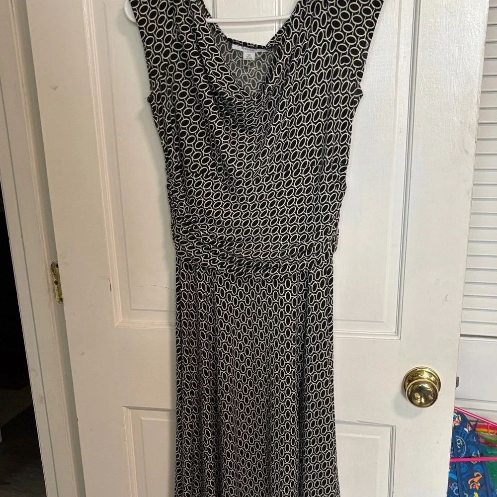 Dress Barn Black & White Geometric Cowl Neck Midi Dress